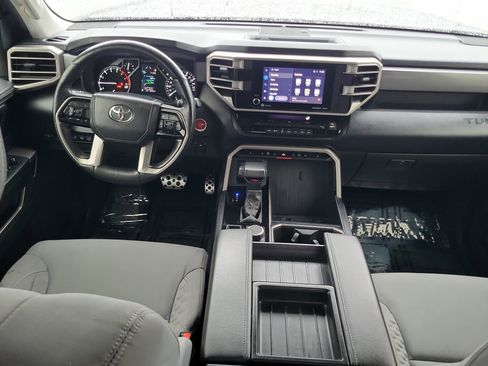 Used 2022 Toyota Tundra SR5 w/ TRD Off-Road Package image 23