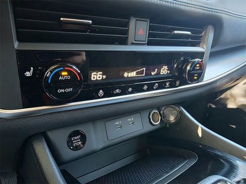 New 2026 Nissan Rogue SV w/ Cold Weather Package image 25