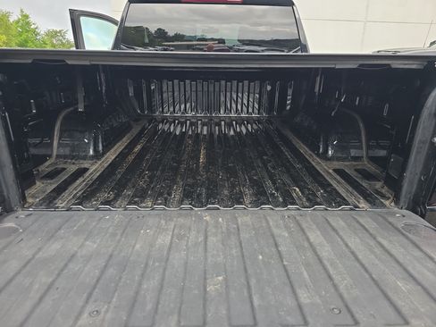 Used 2021 GMC Sierra 1500 SLE AWD/4WD image 6