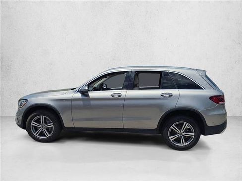 Used 2022 Mercedes-Benz GLC 300 image 9