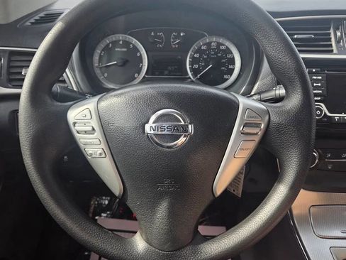 Used 2013 Nissan Sentra SR w/ Protection Pkg FWD image 8