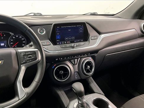 Used 2021 Chevrolet Blazer LT image 5