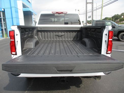 New 2026 Chevrolet Silverado 2500 High Country w/ High Country Premium Package image 5