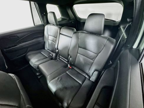 Used 2023 Honda Passport EX-L image 23