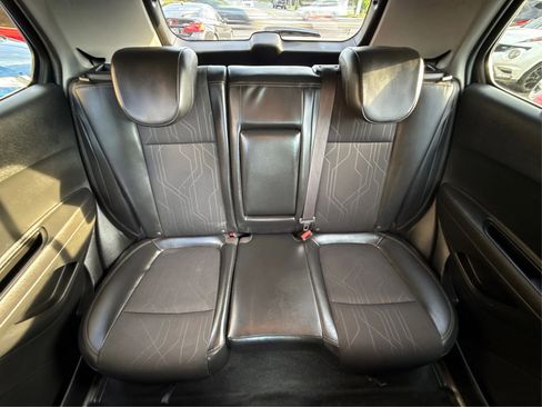 Used 2018 Chevrolet Trax LT w/ LT Convenience Package AWD/4WD image 24