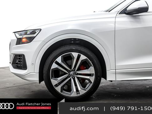 Used 2019 Audi Q8 Premium Plus w/ Premium Plus image 9