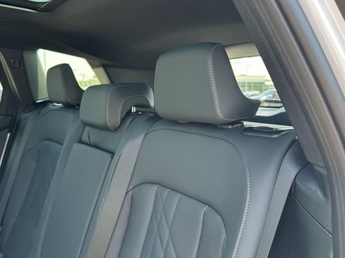 Used 2025 BMW X3 xDrive30i w/ Premium Package image 30