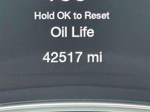 Used 2019 Dodge Durango SXT image 25