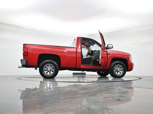 Used 2009 Chevrolet Silverado 1500 W/T w/ LS Package RWD image 43