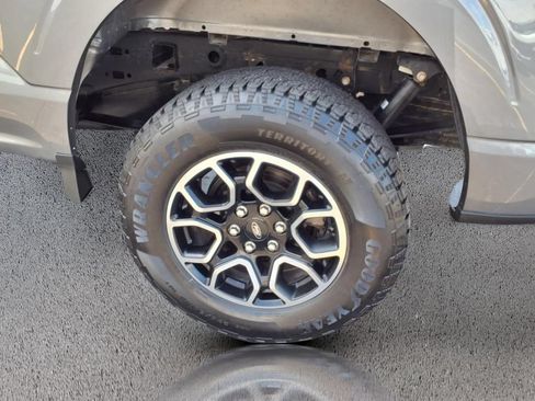 Used 2022 Ford F150 Lariat w/ Equipment Group 502A High AWD/4WD image 31
