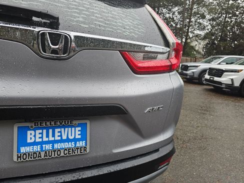 Used 2018 Honda CR-V LX image 16