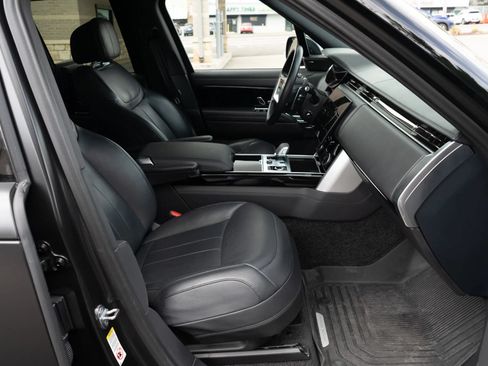 Used 2023 Land Rover Range Rover SE AWD/4WD image 14