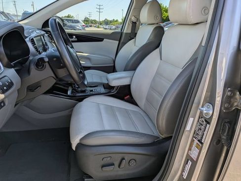 Used 2019 Kia Sorento SX AWD/4WD image 7