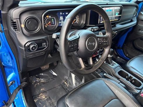 Used 2024 Jeep Wrangler Unlimited Rubicon 392 image 9
