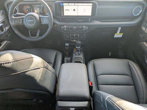 New 2026 Jeep Gladiator Mojave AWD/4WD image 14