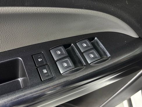 Used 2020 Chevrolet Colorado W/T w/ WT Convenience Package RWD image 17