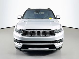 Used 2022 Jeep Grand Wagoneer Series III w/ Flexible Seating Group AWD/4WD video 2