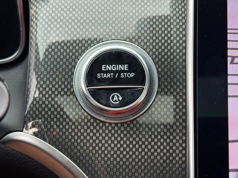 Used 2024 Mercedes-Benz GLC 43 AMG 4MATIC image 26