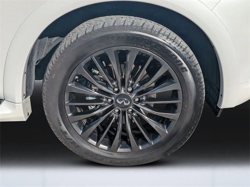 Used 2023 INFINITI QX80 Premium Select w/ Cargo Package image 10