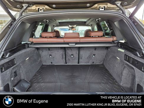 New 2026 BMW X5 xDrive40i w/ M Sport Package AWD/4WD image 18