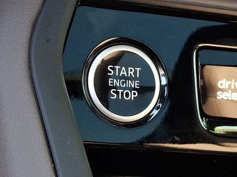 Used 2025 Audi Q5 Premium Plus w/ Premium Plus image 24