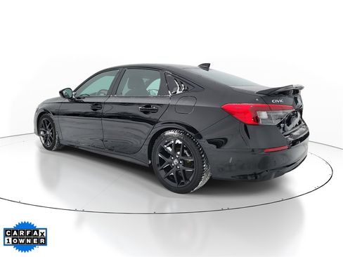 Used 2024 Honda Civic Sport image 3