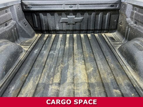 Used 2018 Chevrolet Colorado W/T w/ Custom Special Edition image 19