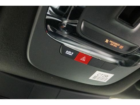 New 2025 Kia Sorento SX Prestige image 36