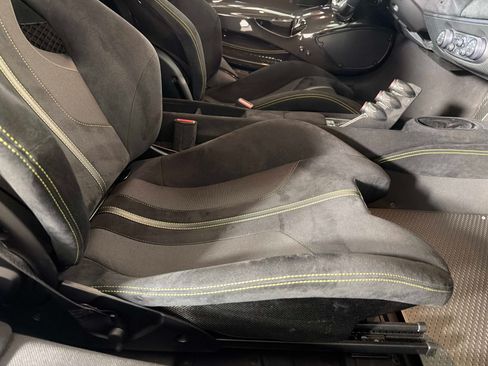 Used 2020 Ferrari 488 Pista Coupe RWD image 27