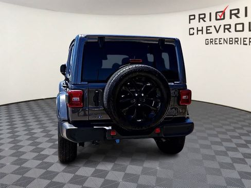 Used 2025 Jeep Wrangler Unlimited Sahara w/ Safety Group AWD/4WD image 7