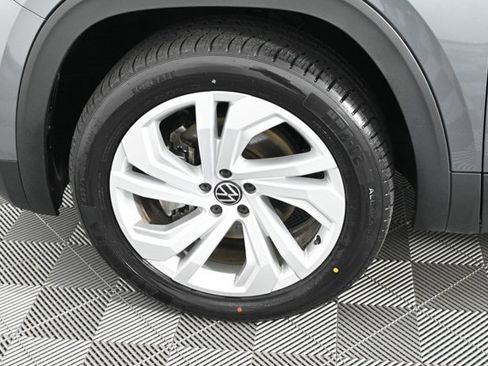 Certified 2023 Volkswagen Atlas SE w/ Panoramic Sunroof Package image 29