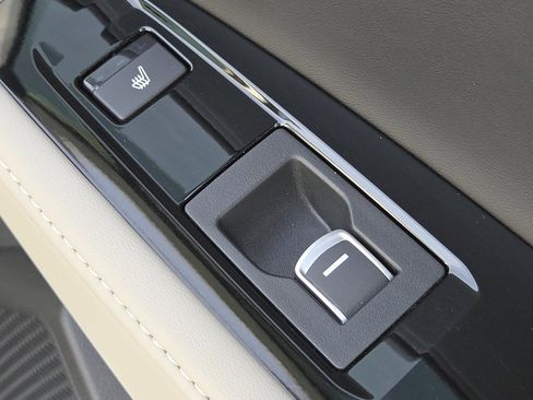 Used 2023 Honda Accord Touring image 36