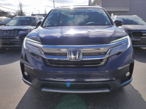 Used 2020 Honda Pilot Touring image 3