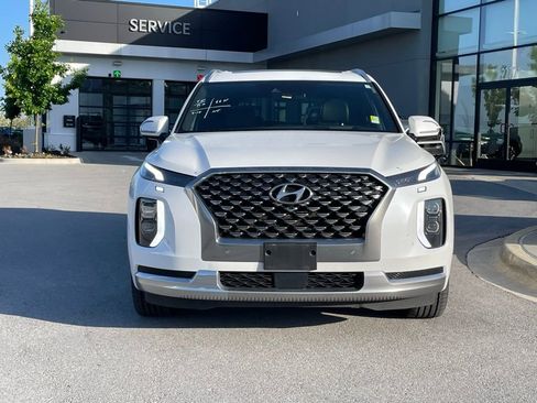 Used 2022 Hyundai Palisade Calligraphy w/ Cargo Package image 2