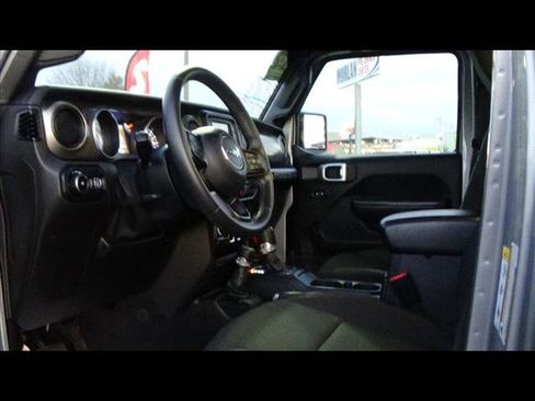 Used 2020 Jeep Wrangler Unlimited Sport w/ Cold Weather Group image 10