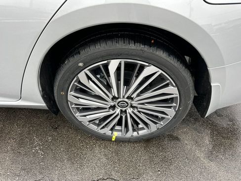 New 2025 Nissan Altima 2.5 SL image 37