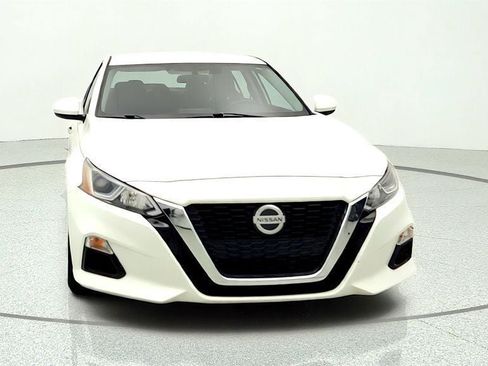 Used 2020 Nissan Altima 2.5 S FWD image 2