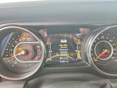 Used 2022 Jeep Gladiator Sport AWD/4WD image 9