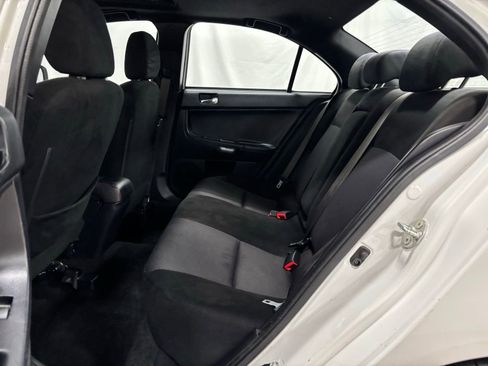 Used 2017 Mitsubishi Lancer ES image 13