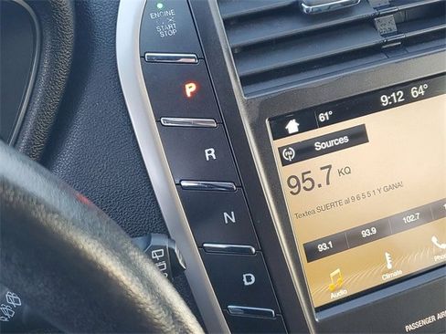 Used 2017 Lincoln MKC Premiere image 25