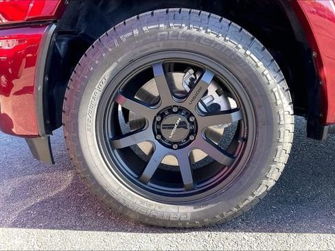 Used 2025 RAM 1500 Big Horn AWD/4WD image 8