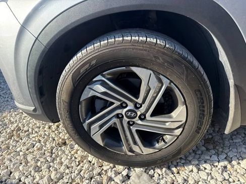 Used 2023 Hyundai Santa Fe SEL FWD image 10