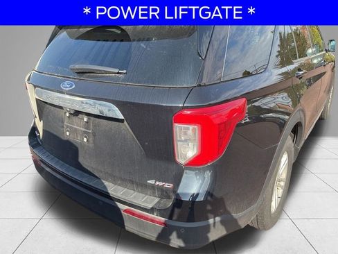 Used 2022 Ford Explorer XLT image 6