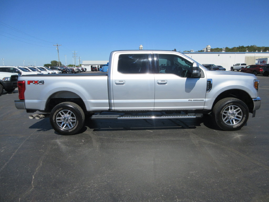 Used 2019 Ford F250 Lariat w/ Lariat Value Package AWD/4WD image 2