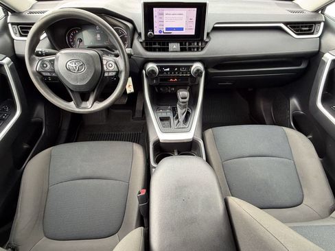 Used 2023 Toyota RAV4 LE FWD image 16