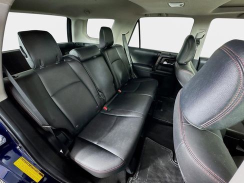 Used 2020 Toyota 4Runner 4WD image 28