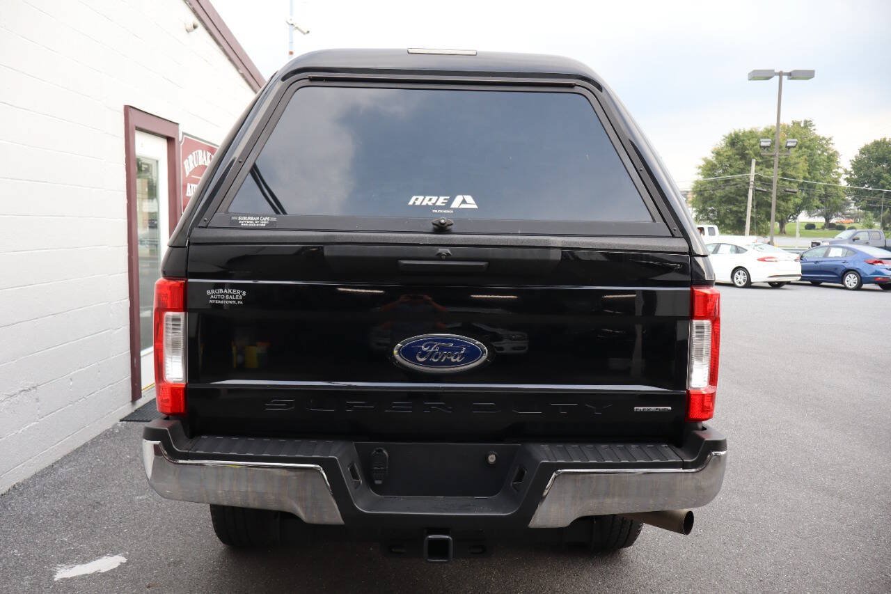 Used 2019 Ford F250 XL w/ Power Equipment Group AWD/4WD image 3