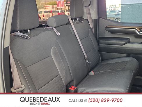 Used 2022 Chevrolet Silverado 1500 RST AWD/4WD image 27