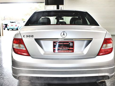 Used 2010 Mercedes-Benz C 300 C 300 Sport Sedan 4D image 3