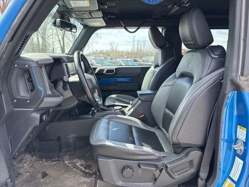 Used 2024 Ford Bronco Black Diamond w/ Sasquatch Package AWD/4WD image 4